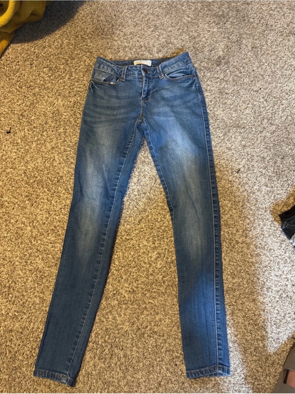 Encore Jeans Women’s Skinny Jeans in Faded Blue